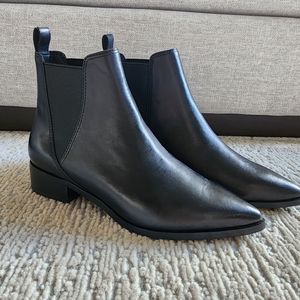 & Other Stories Leather Chelsea Boots Sz 6